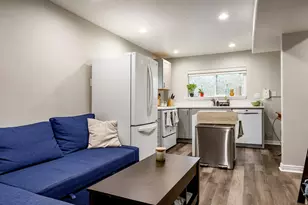 550 N 200 W, Salt Lake City, UT 84103 - Photo 22