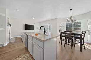 14743 S Blue Skye Ct, Draper, UT 84020 - Photo 10