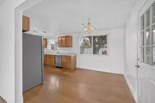 587 Julep Dr, Salt Lake City, UT 84107 - Photo 10