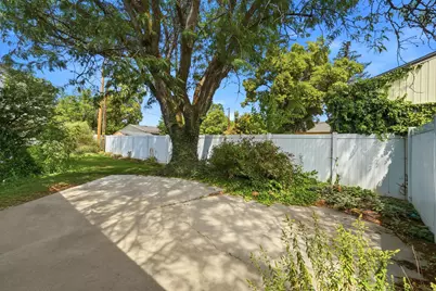 587 Julep Dr, Salt Lake City, UT 84107 - Photo 26