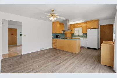 188 E 9140 S, Sandy, UT 84070 - Photo 8