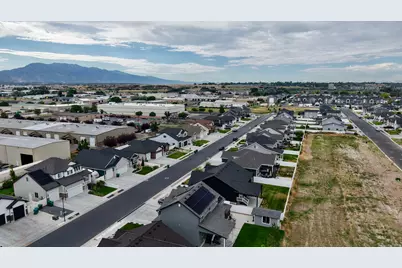 3032 S 2125 W, West Haven, UT 84401 - Photo 62