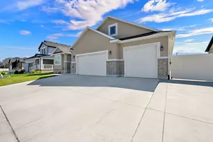 3032 S 2125 W, West Haven, UT 84401 - Photo 4