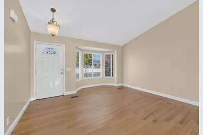 316 S 550 W, Layton, UT 84041 - Photo 6