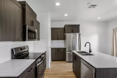 2296 E Alexander Ln, Saint George, UT 84790 - Photo 10