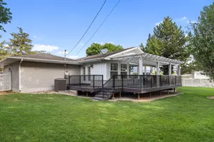 15 S 300 E, Payson, UT 84651 - Photo 40