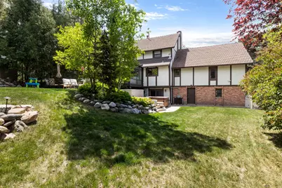 4049 E Prospector Dr S, Cottonwood Heights, UT 84121 - Photo 54