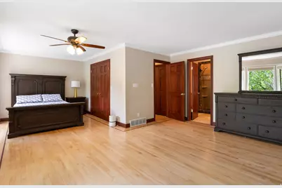 4049 E Prospector Dr S, Cottonwood Heights, UT 84121 - Photo 28
