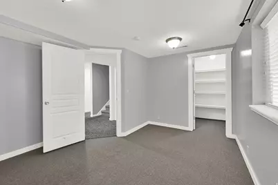 1047 S 750 E, Kaysville, UT 84037 - Photo 32