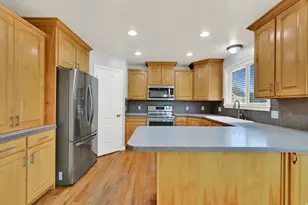 1047 S 750 E, Kaysville, UT 84037 - Photo 16