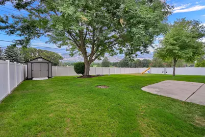1047 S 750 E, Kaysville, UT 84037 - Photo 38