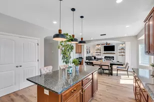 9048 N Clubhouse Ln, Eagle Mountain, UT 84005 - Photo 12