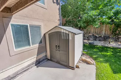9048 N Clubhouse Ln, Eagle Mountain, UT 84005 - Photo 58