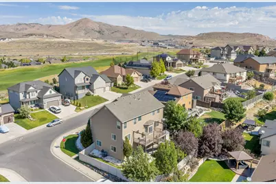 9048 N Clubhouse Ln, Eagle Mountain, UT 84005 - Photo 64