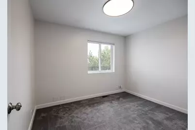 2399 Catalina Dr, Cottonwood Heights, UT 84121 - Photo 24