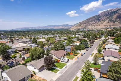 2399 Catalina Dr, Cottonwood Heights, UT 84121 - Photo 70
