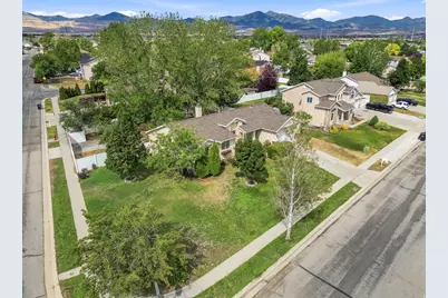 8434 S Windmill Dr, West Jordan, UT 84081 - Photo 42