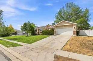 8434 S Windmill Dr, West Jordan, UT 84081 - Photo 38