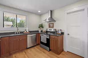 212 S Glen Dr W, Farmington, UT 84025 - Photo 10