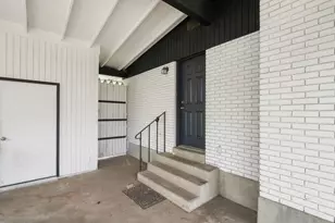 166 S 200 E, Orem, UT 84058 - Photo 20