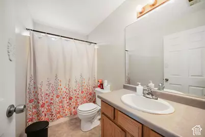 1898 W Pointe Meadow Loop, Lehi, UT 84048 - Photo 14