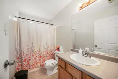 1898 W Pointe Meadow Loop, Lehi, UT 84048 - Photo 16