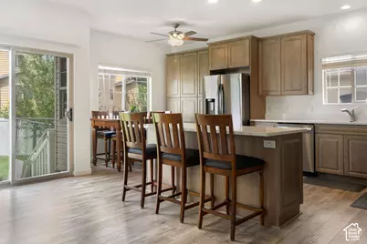 1898 W Pointe Meadow Loop, Lehi, UT 84048 - Photo 4