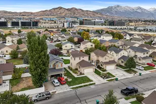 1898 W Pointe Meadow Loop, Lehi, UT 84048 - Photo 22