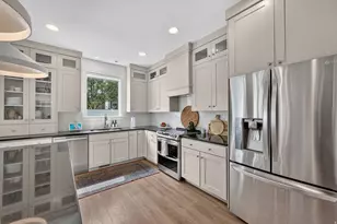 10982 S Kelso Dune Dr, South Jordan, UT 84009 - Photo 2