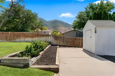 4250 W Sumac Ct, Cedar Hills, UT 84062 - Photo 40