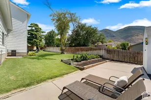4250 W Sumac Ct, Cedar Hills, UT 84062 - Photo 10