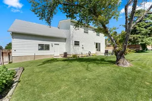 4250 W Sumac Ct, Cedar Hills, UT 84062 - Photo 8
