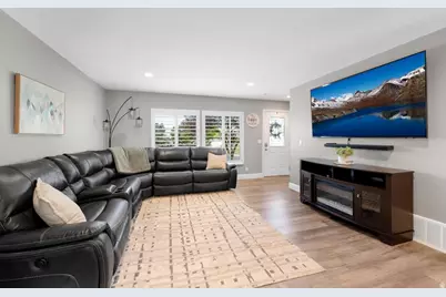 4250 W Sumac Ct, Cedar Hills, UT 84062 - Photo 2