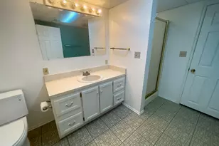 2524 E 2100 S, Salt Lake City, UT 84109 - Photo 20