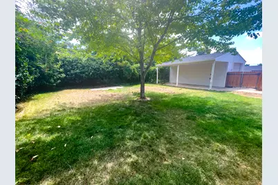 2524 E 2100 S, Salt Lake City, UT 84109 - Photo 26