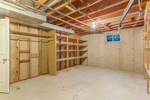 2388 W 10950 S, South Jordan, UT 84095 - Photo 38