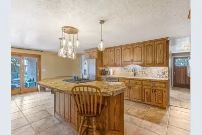 2388 W 10950 S, South Jordan, UT 84095 - Photo 8
