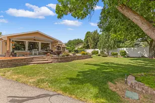 2388 W 10950 S, South Jordan, UT 84095 - Photo 32