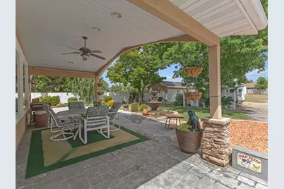 2388 W 10950 S, South Jordan, UT 84095 - Photo 30