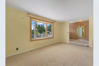 2388 W 10950 S, South Jordan, UT 84095 - Photo 6