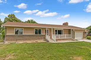 2388 W 10950 S, South Jordan, UT 84095 - Photo 4