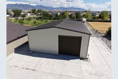 533 W Moonlight Dr, Erda, UT 84074 - Photo 2