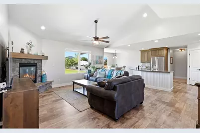 533 W Moonlight Dr, Erda, UT 84074 - Photo 40