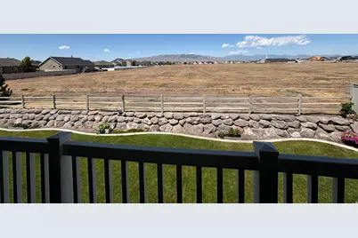504 S Lake Vw, Vineyard, UT 84059 - Photo 12