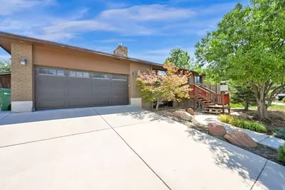 2532 E Cliff Swallow Dr, Sandy, UT 84093 - Photo 22