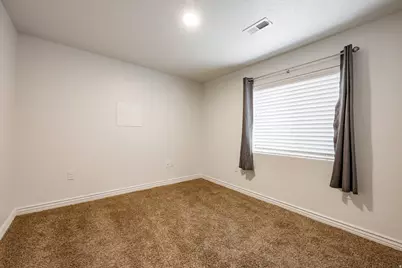 13028 S Hawk Talon Rd W, Herriman, UT 84096 - Photo 32