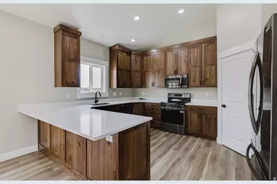 315 W 130 S, Richmond, UT 84333 - Photo 2