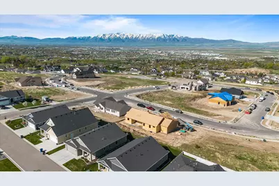 108 N 900 E, Hyde Park, UT 84318 - Photo 8