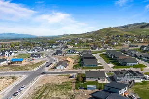 108 N 900 E, Hyde Park, UT 84318 - Photo 10