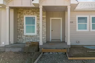 108 N 900 E, Hyde Park, UT 84318 - Photo 12